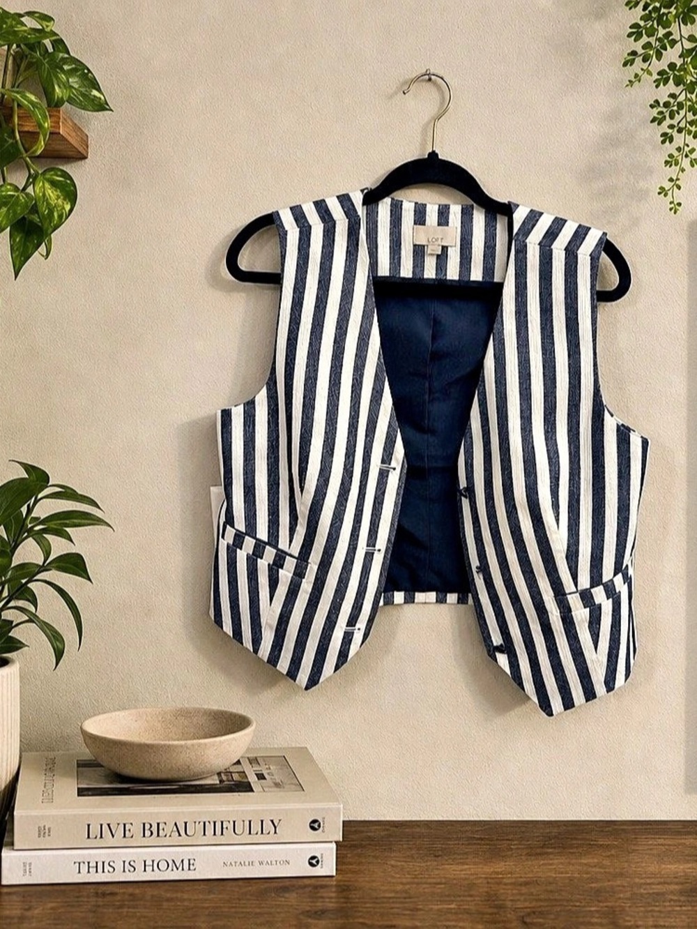 LOFT Striped Linen Cotton Cutaway Pocket Vest Blue & White